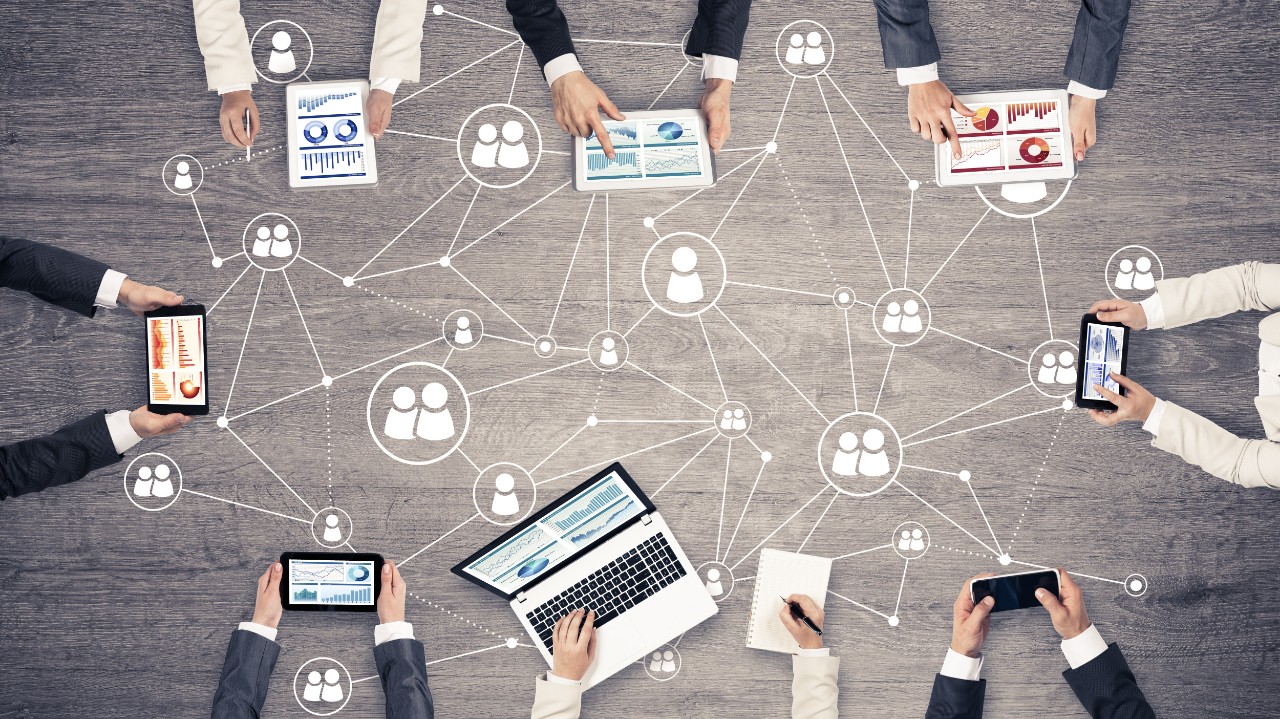 How Communication Platforms Enhance Employee Engagement